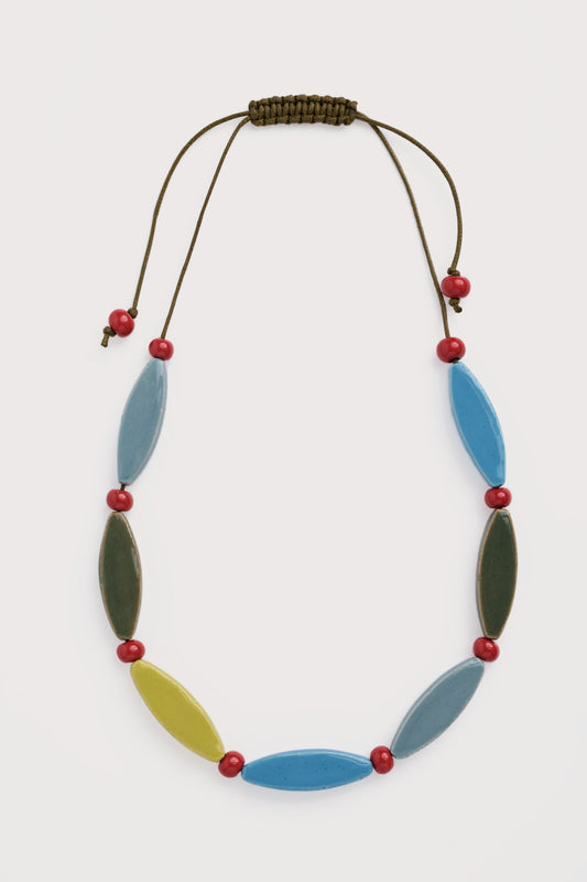 Collier de perles en céramique Care