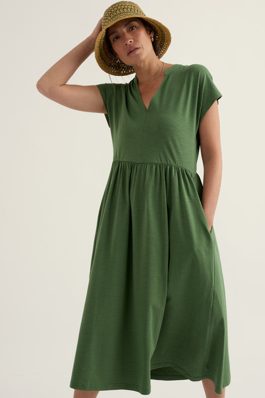 Robe midi Zinnia à manches courtes