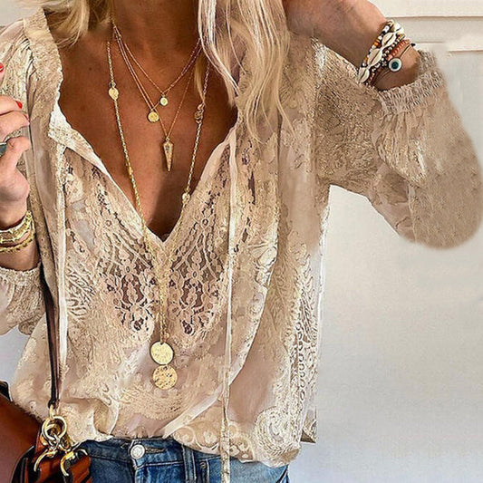 Top boho a maniche lunghe con scollo a V e pizzo traforato