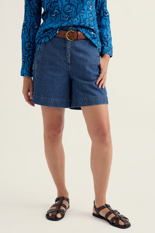 Shorts Lowarth
