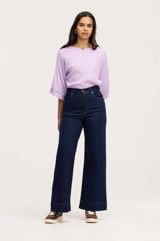 Jeans Companion